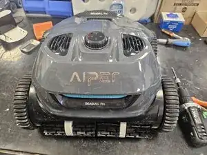 Aiper Seagull Pro: Teardown