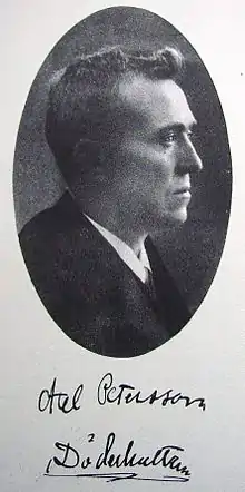 Portrait of woodcarver Axel Peterson in 1936.