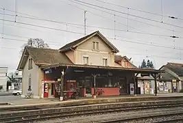 station building (2001)